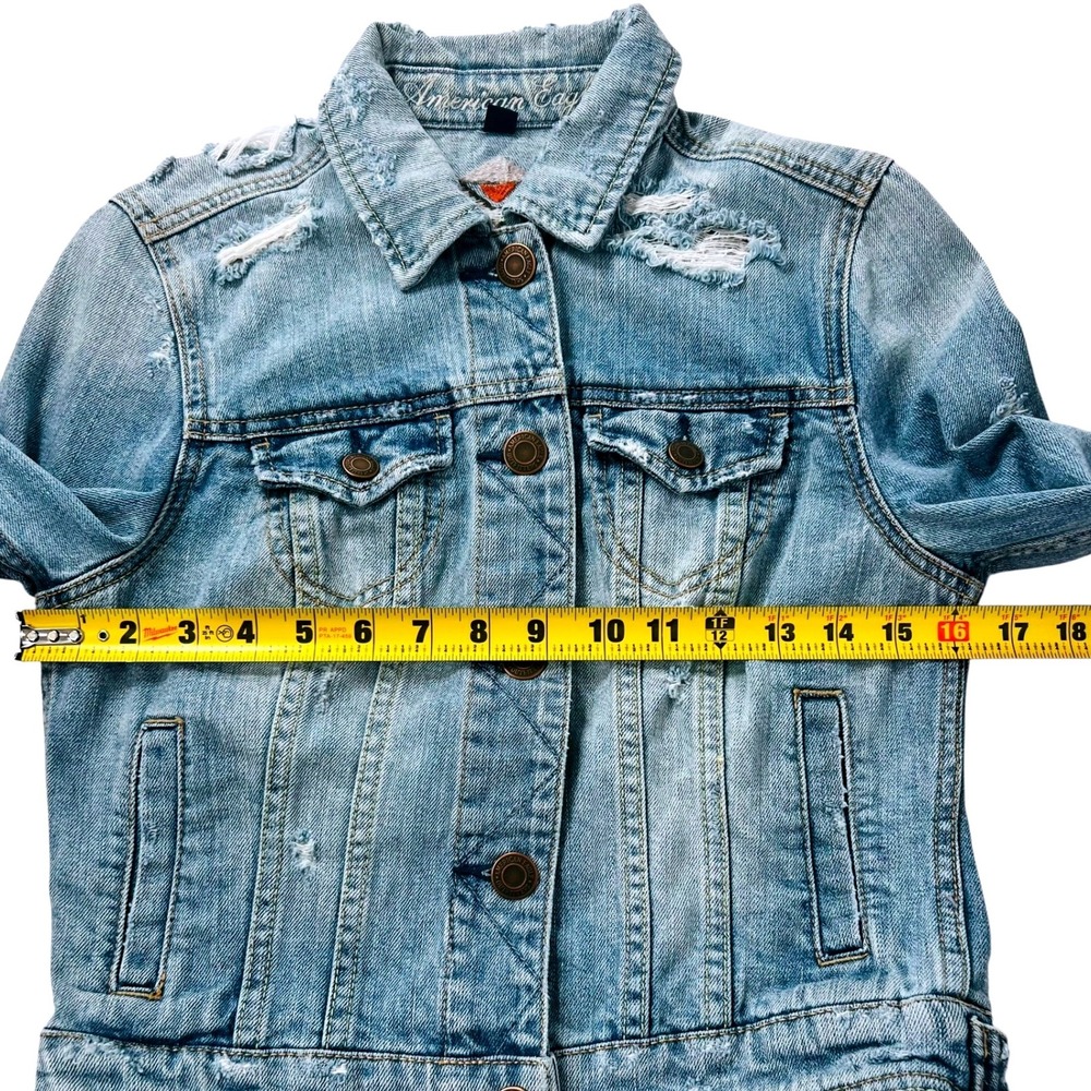 American Eagle Distressed Denim Jacket Aztec Embroidered Back Small Petite - Picture 5 of 10